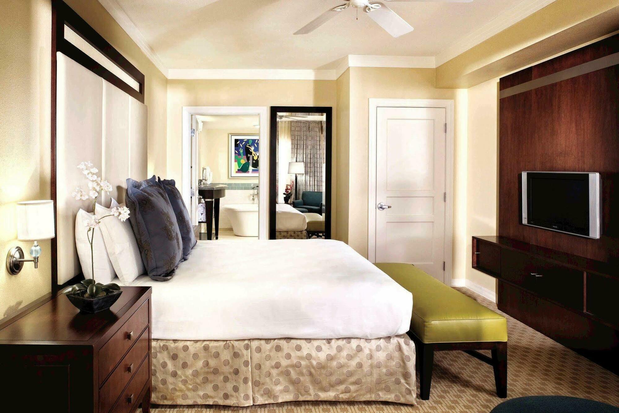 Hotel Hilton Grand Vacations Club Parc Soleil Orlando Williamsburg Pokoj fotografie